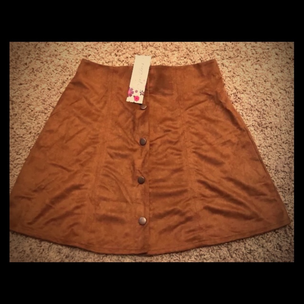NEW speechless faux suede mini skirt button up